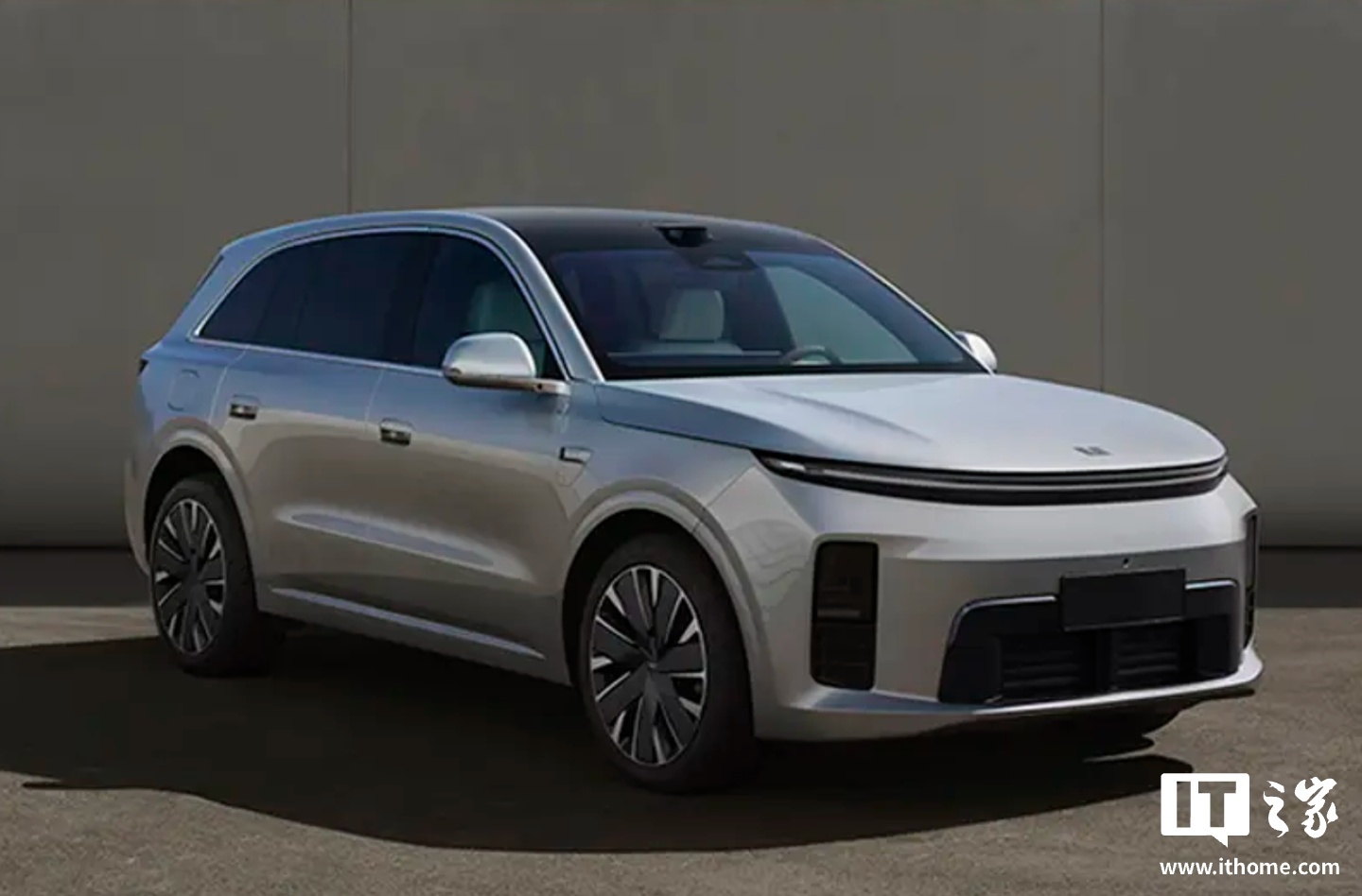 Li Auto L6 2025: possibile aumento di prezzo con batteria da 51 kWh