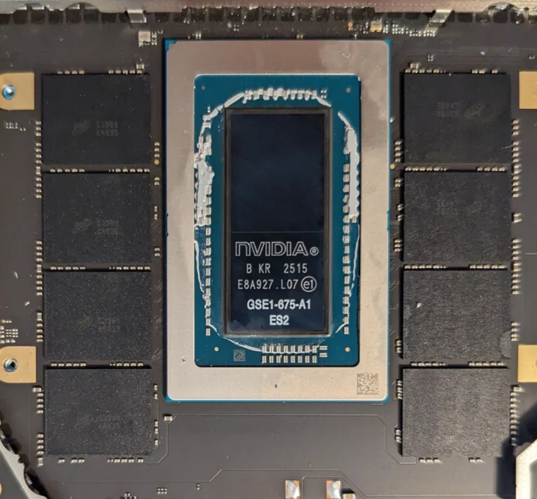 Microsoft Surface Laptop Ultra prototipo