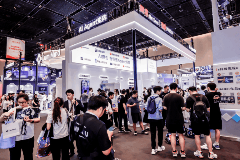 NetEase Youdao OpenPods ufficiale al WAIC