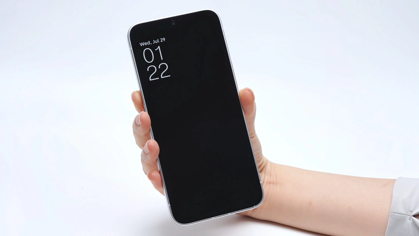 传音 TECNO 预告新一代无边框概念手机:“真 0mm”,IFA 2026 亮相