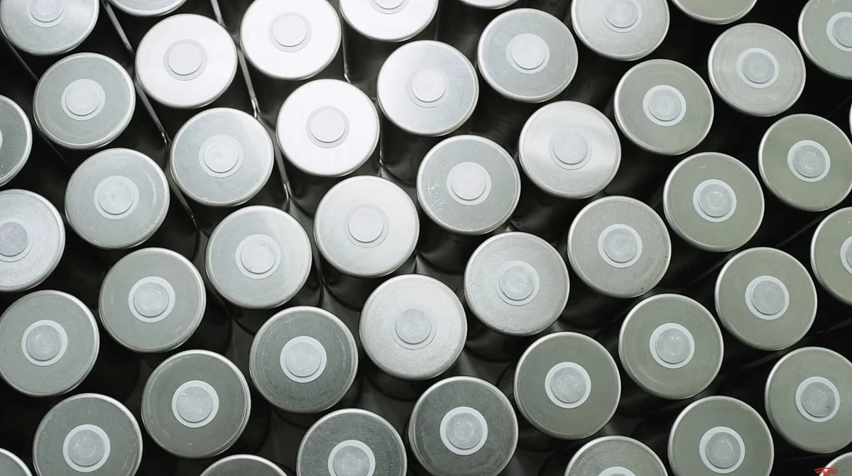 Tesla apre la Gigafactory di Berlino alle startup per le batterie 4680