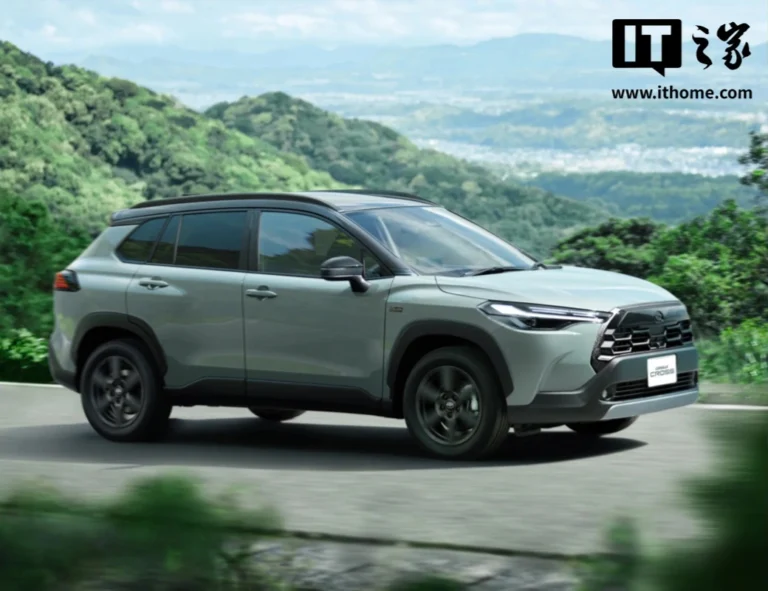 Toyota Corolla Cross aggiornata: