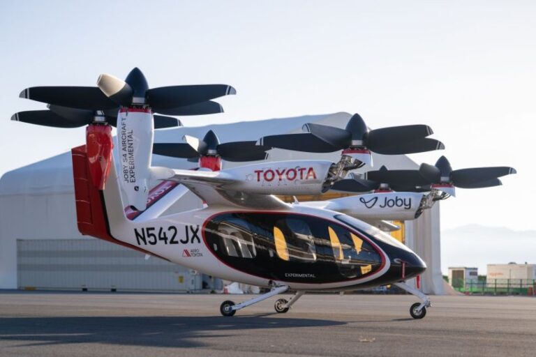 Toyota e Joby creano una joint venture per i taxi aerei eVTOL