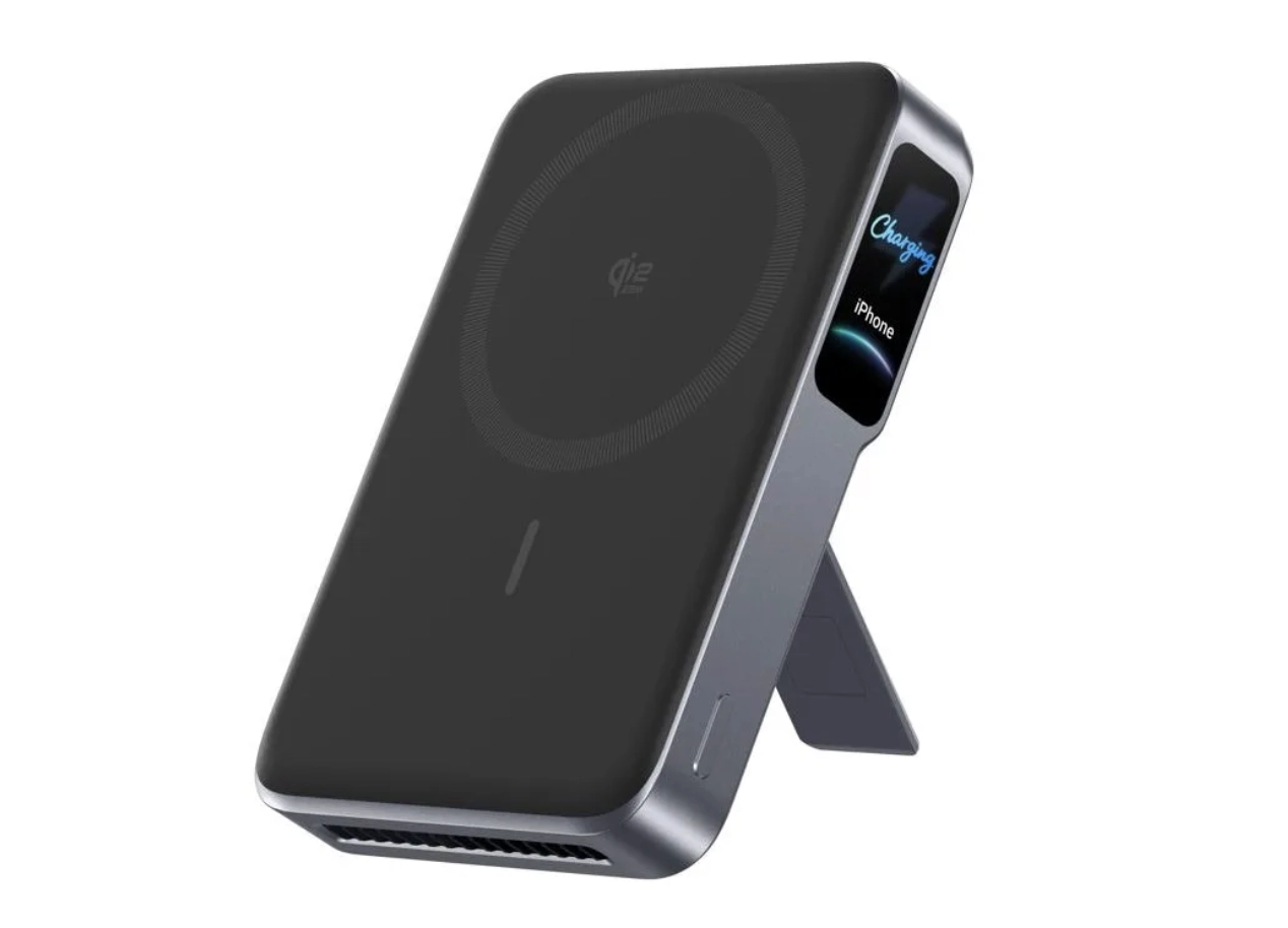 Anker MagGo 2.0 in arrivo con Qi 2.2 da 25W e display laterale