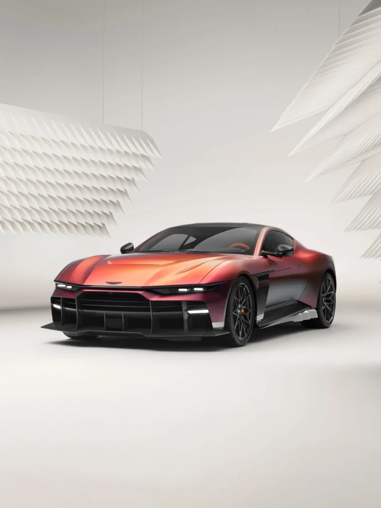 Aston Martin Valen ufficiale