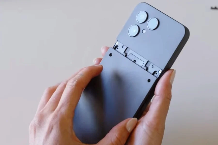 Fairphone Gen 6+ ufficiale: 12 GB RAM, batteria sostituibile e supporto fino al 2033