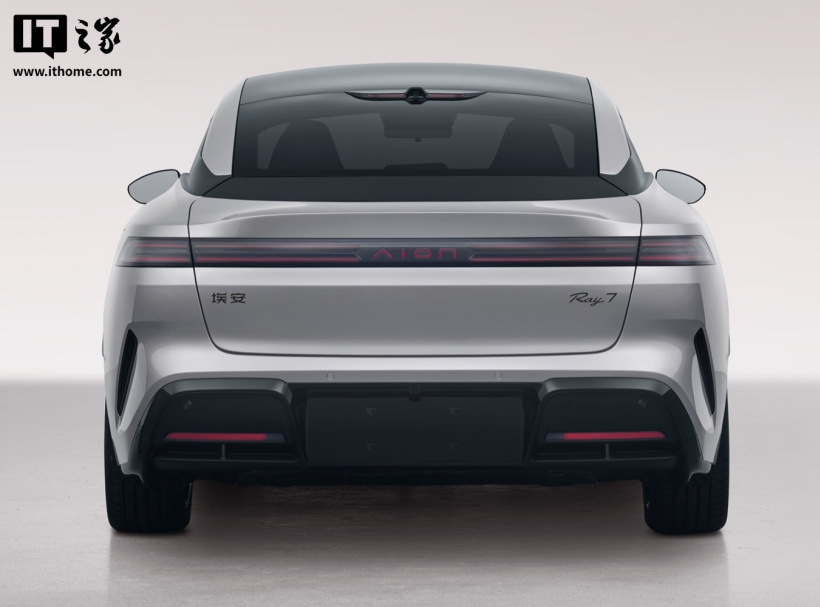广汽埃安 Ray 7 纯电轿车申报:华为 180kW 电机、宁德时代 / 因湃电池