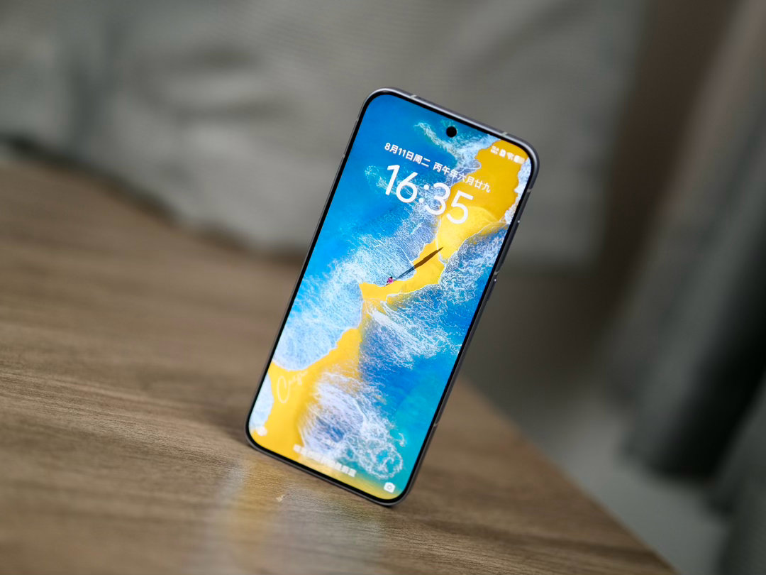 iQOO Neo 11 Ultra 03