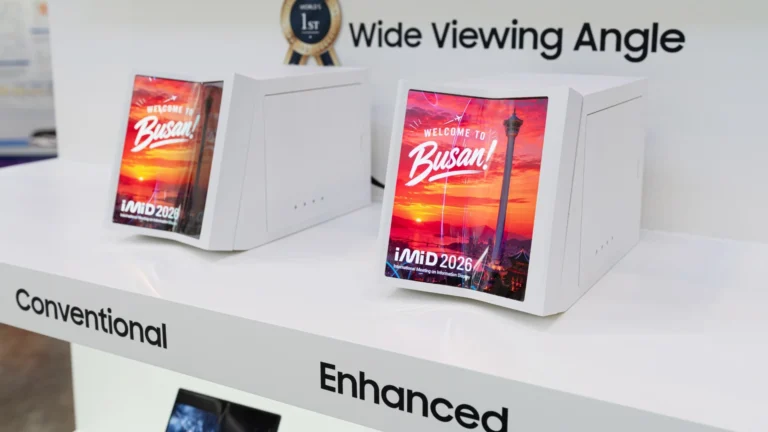 Samsung un OLED pieghevole screenshot articolo