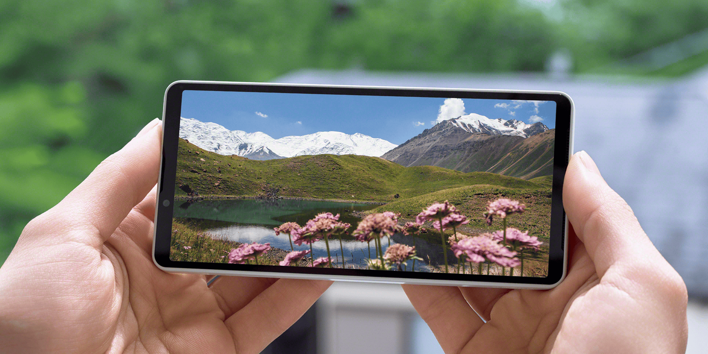 索尼 Xperia 10 VIII 手机细节:屏幕亮度提升 50%,保留 3.5mm 端口,6 年安全更新