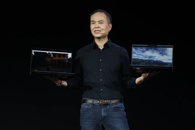 Jack Huynh durante la keynote AMD a IFA 2026