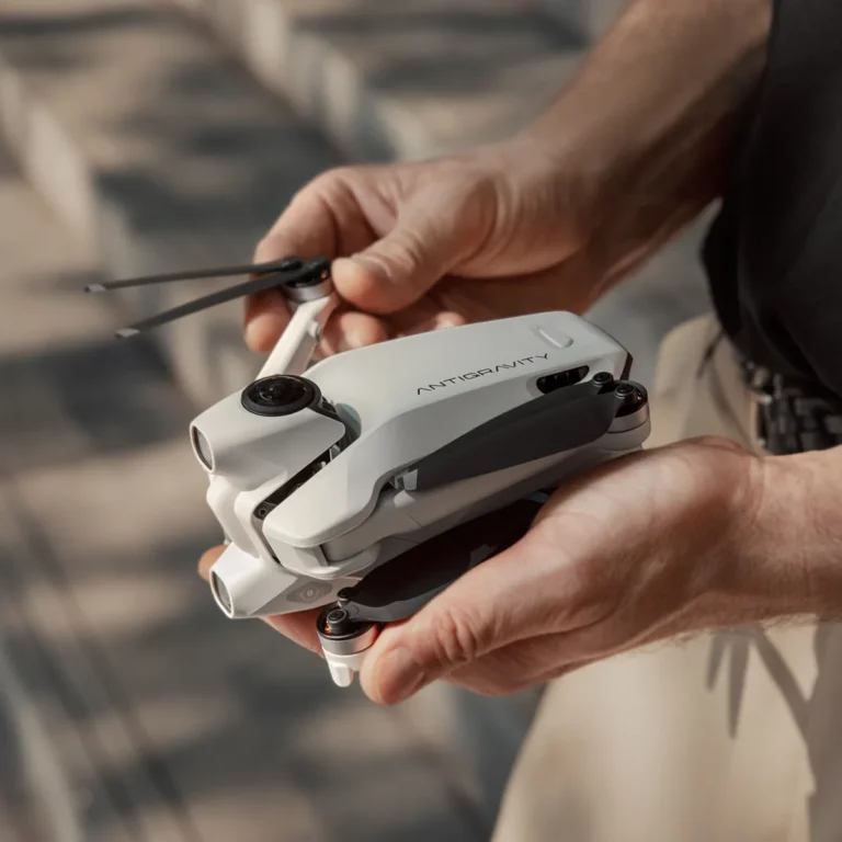 Drone Antigravity A1 ripiegato