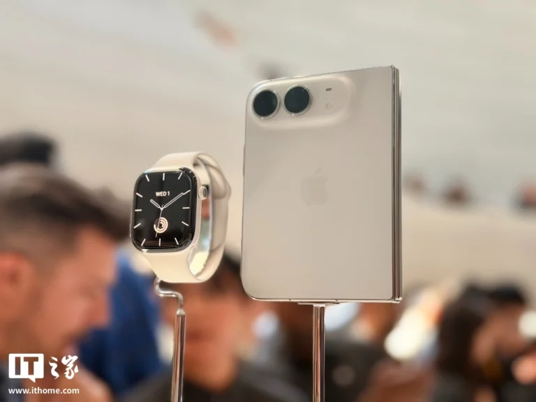Apple iPhone Duo ufficiale