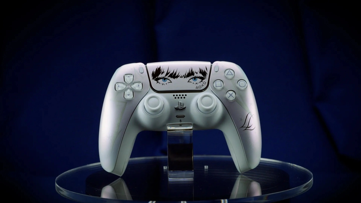 索尼推出 Blackpink 女星 Lisa 限量款 PlayStation 5 DualSense 手柄控制器,10 月 30 日正式发售