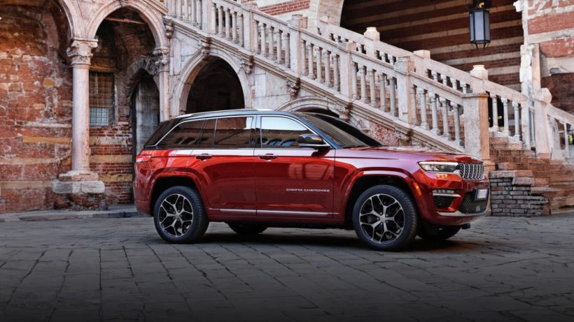 Stellantis richiama in Cina Jeep Grand Cherokee 4xe e Wrangler 4xe