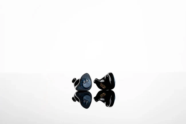 DUNU × FitEar Kaoru — foto 2
