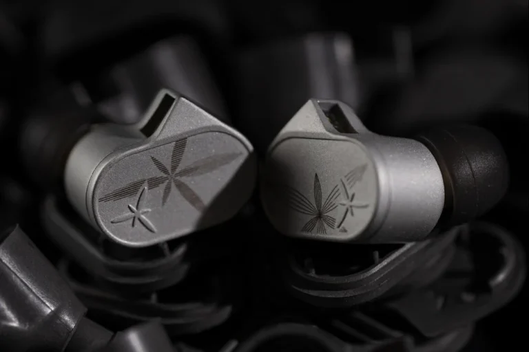 MOONDROP LAN II — foto 1