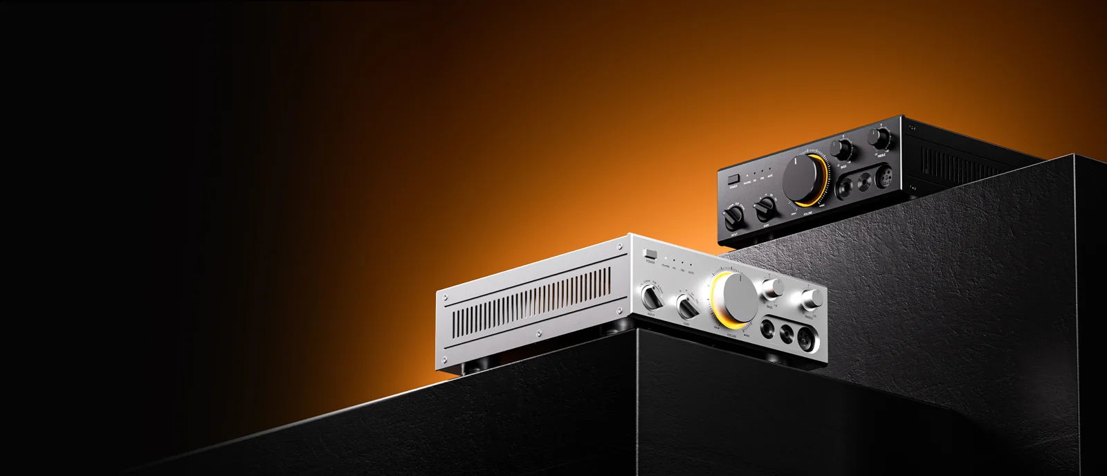FiiO CLASS A, amplificatore cuffie nelle finiture argento e nero