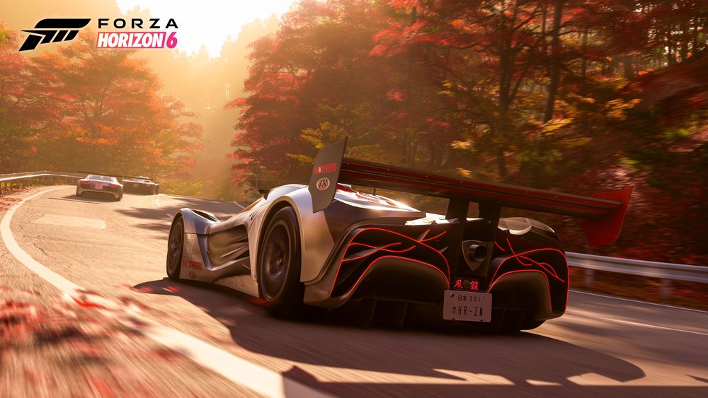 Auto sportiva su una strada autunnale in Forza Horizon 6