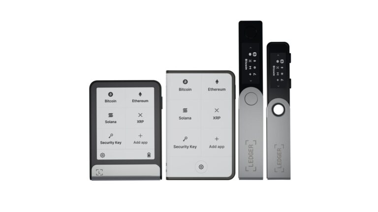 Dispositivi Ledger fotografati nel press kit ufficiale