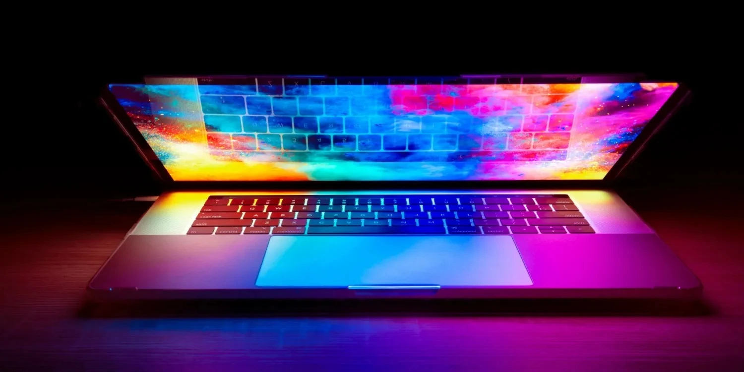MacBook Pro OLED touch in arrivo
