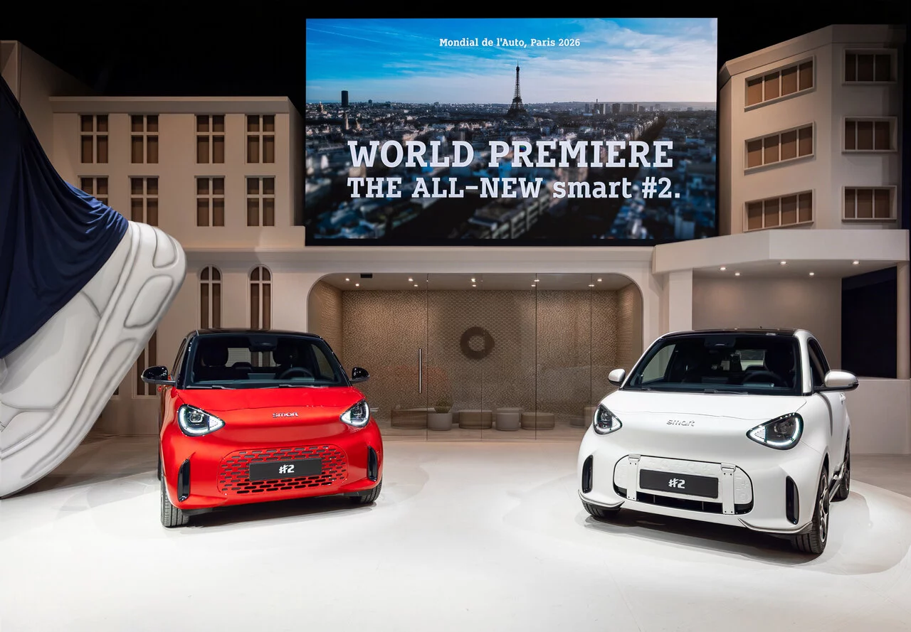 smart #2 elettrica presentata al Salone di Parigi 2026